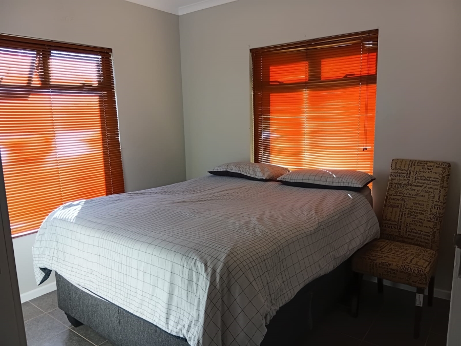 2 Bedroom Property for Sale in Kidds Beach Eastern Cape